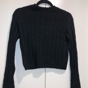 360 cashmere cropped sweater with ruffled sleeves